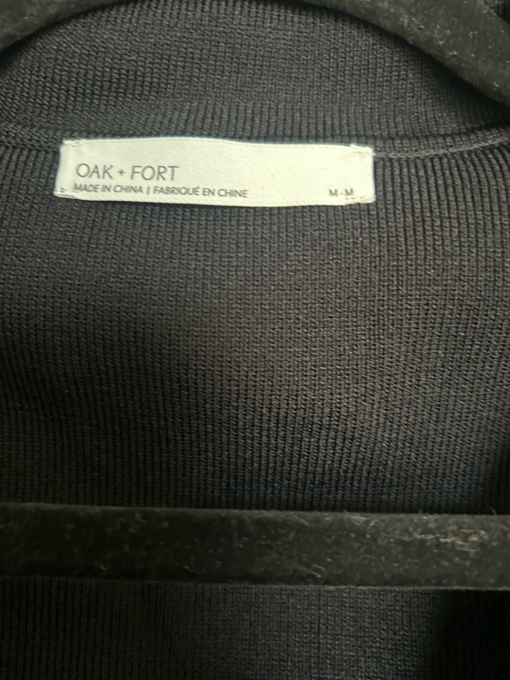 OAK + FORT Black Sleeveless Polo Crop Top with White Trim Accents - Picture 3 of 3